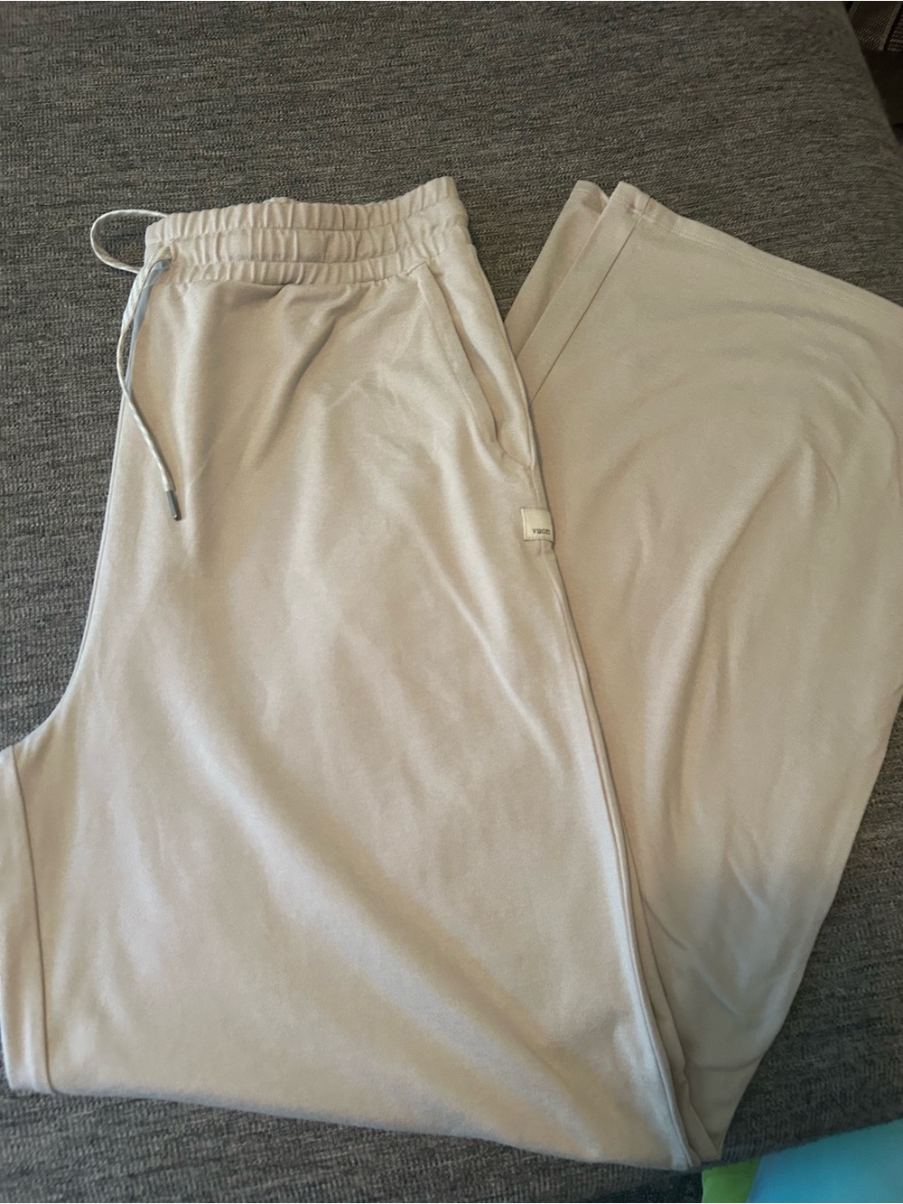 Vuori Light Beige Drawstring Joggers